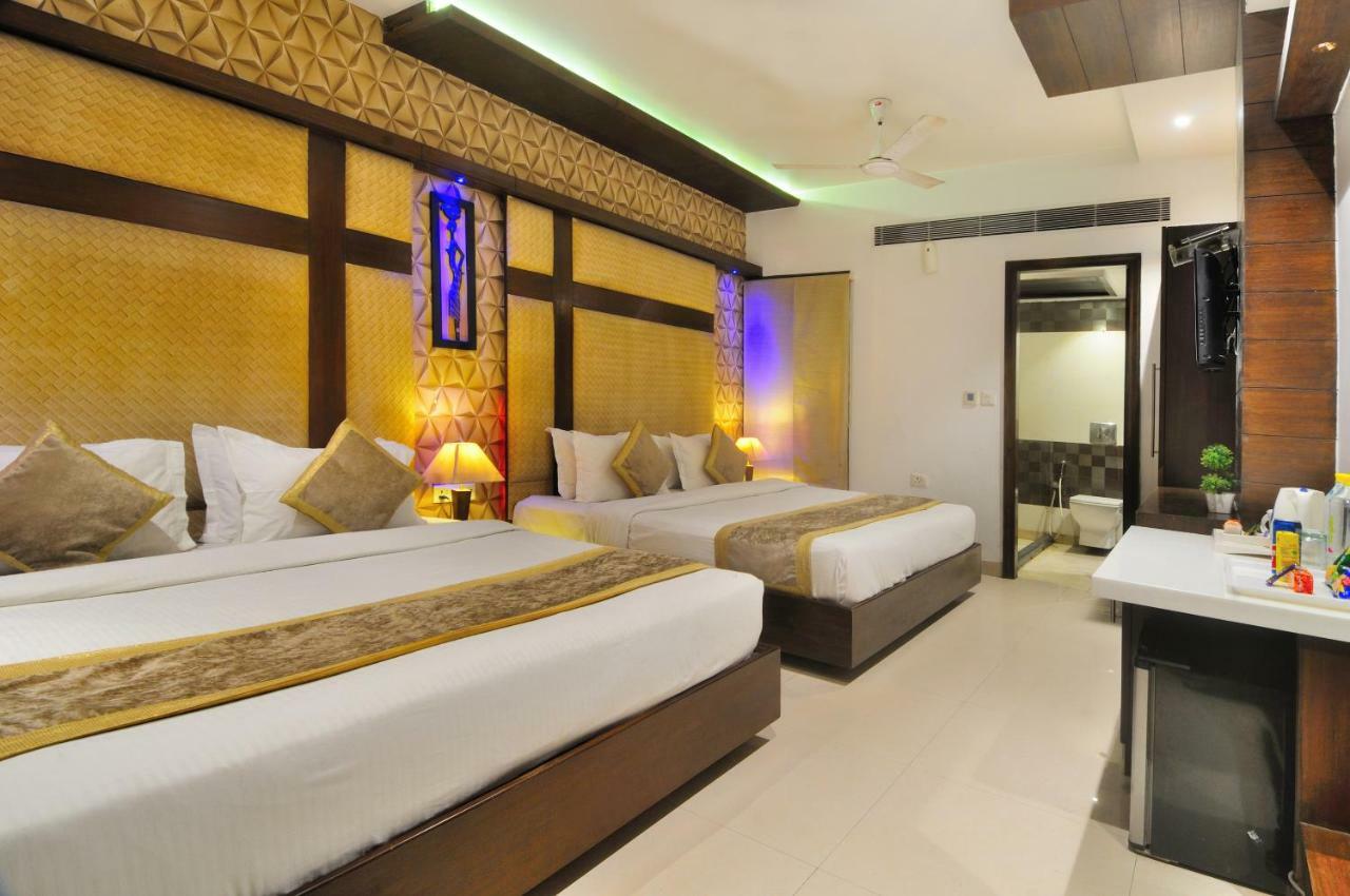The Pearl Hotel Nuova Delhi Esterno foto